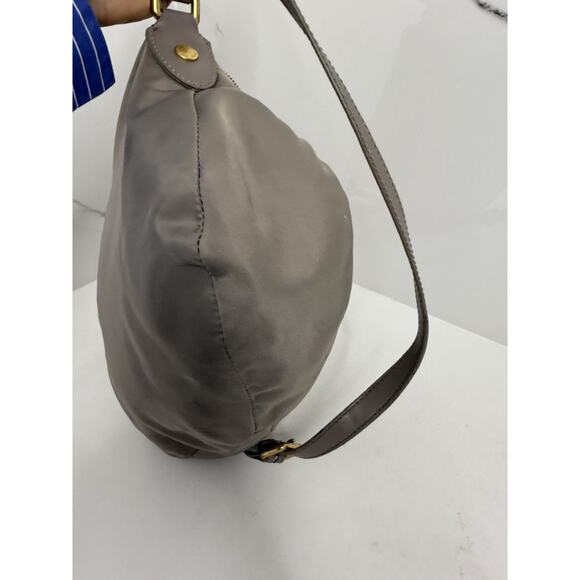 Marc Jacobs Preppy Natasha Nylon Crossbody Bag Beige Taupe Travel Lightweight - Picture 10 of 16